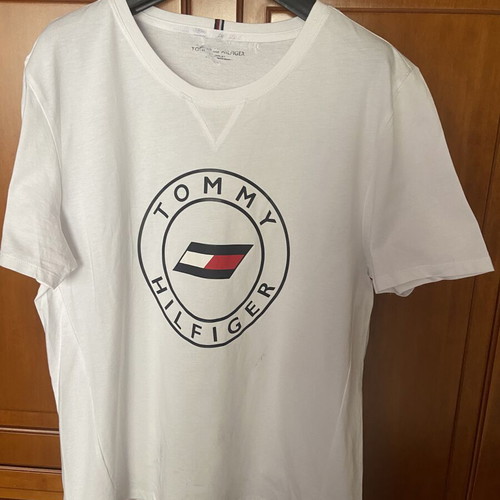Tommy Hilfiger women's T-shirt, new, size L