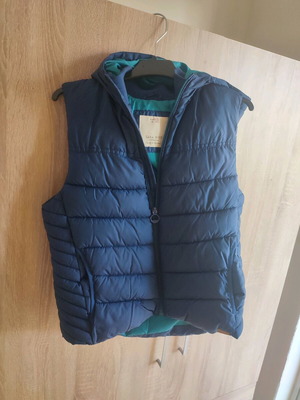Zara boys' sleeveless vest like new, very good condition