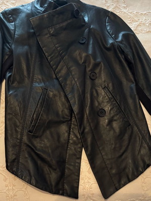 BCBG Maxazria leather jacket, genuine leather, size XXS