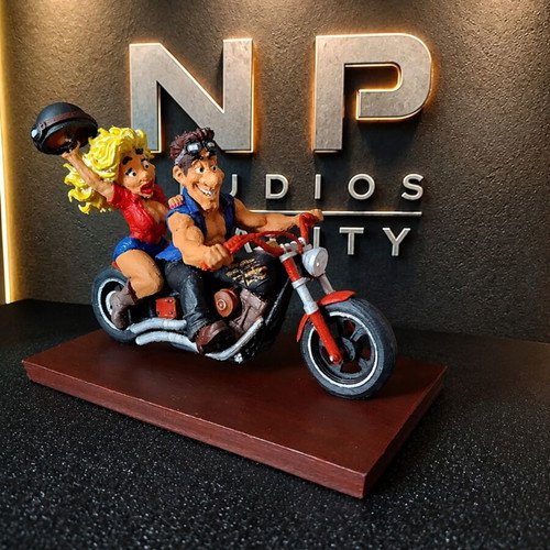 Ride and Free unique figures 20 cm length 15 cm height