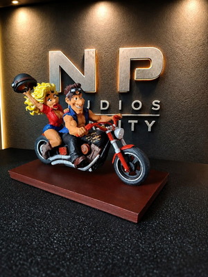 Ride and Free unique figures 20 cm length 15 cm height