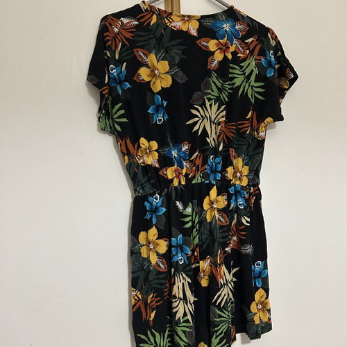 Stradivarius colorful one-piece romper used, size M