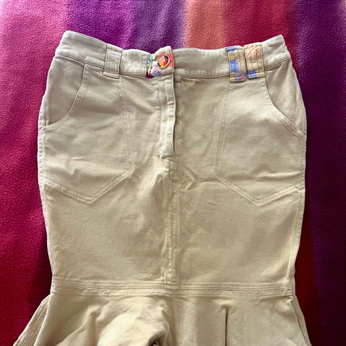 Denim skirt like new, size M, croc color
