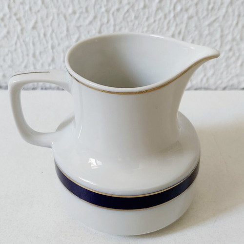 Vintage Hollohaza Hungary Porcelain Milk Jug Echt Kobalt & Gold like new