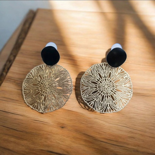 Earrings hoop lace-like new, black and gold-tone