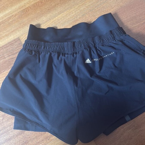 Stella McCartney L black gym shorts like new, authentic