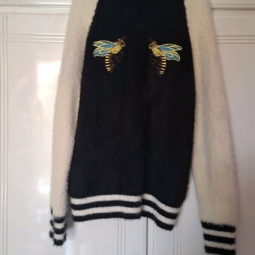 Fuzzy cardigan with bees Large like new, black and white