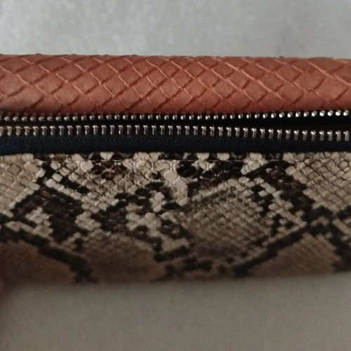 Wallet new with many compartments
