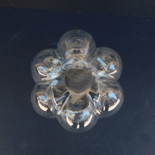 Glass vase with 19 cm height and 21 cm diameter