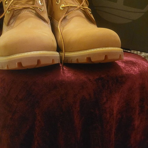 Timberland leather boots size 45 new, brown yellow