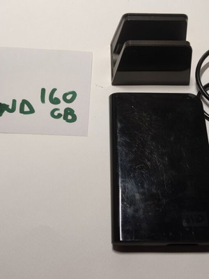 Western Digital 160 GB hard drive used with cable and stand