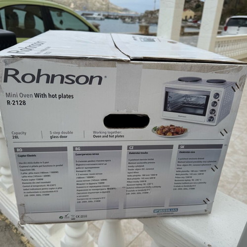 Ovens used, one large and one small with hot plates