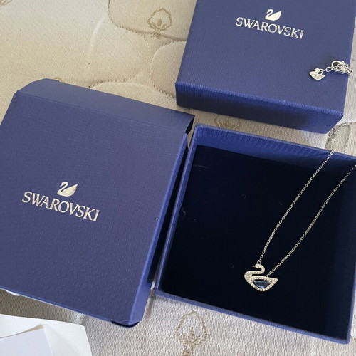 Swarovski 21 Necklace new with box and certificate