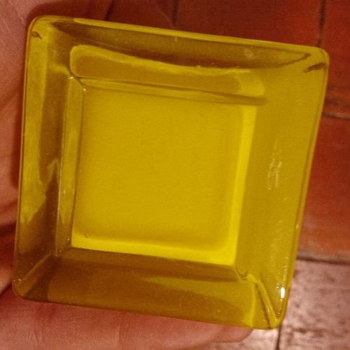 Glass vase yellow 00s used
