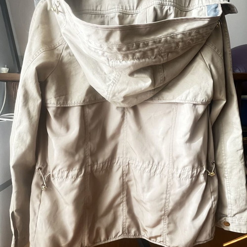 Zara women's autumn coat, size S, beige