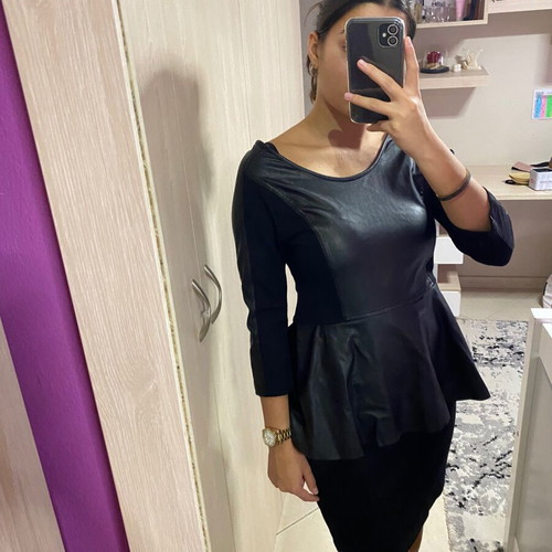 Dress with leather XL like new, black winter design