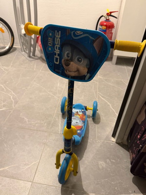 Πατίνι παιδικό Paw Patrol μεταχειρισμένο, σε καλή κατάσταση