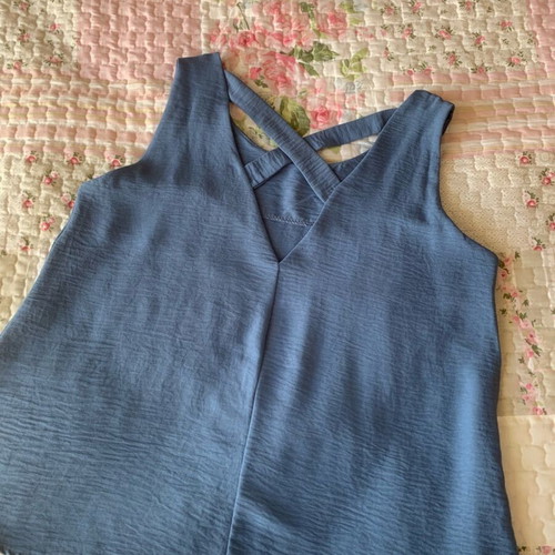Sleeveless blouse blue raf new, one size with crisscross back