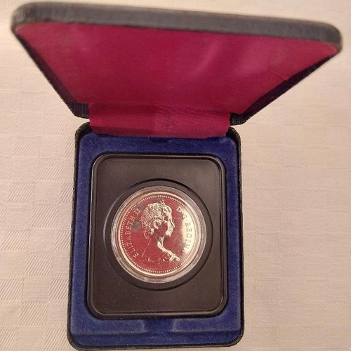Canada Dollar 1975 Voyageur Proof in Box new