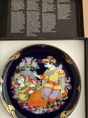 Rosenthal decorative wall plate new, cobalt blue with gold details