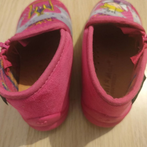 Mini Max anatomical slippers size 25