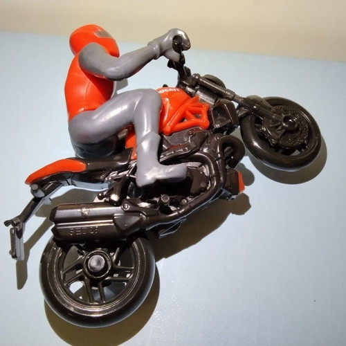 Kinder Ferrero Surprise Ducati Motorbike Maxi Sorpresa used