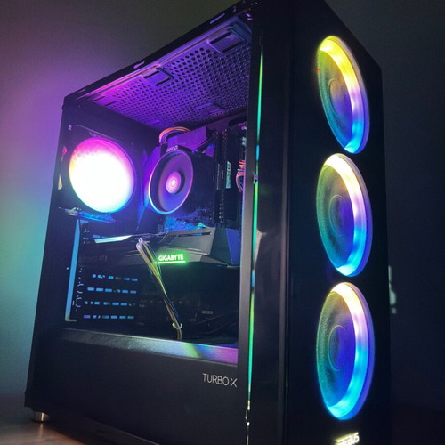 Gaming PC like new with NVIDIA RTX 3060 and AMD Ryzen 5 5600X