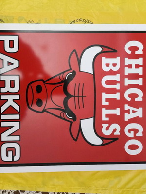 Chicago Bulls NBA large sign like new