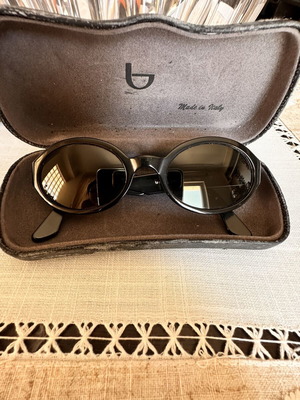 Byblos black sunglasses