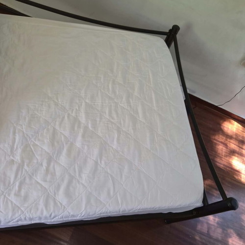 Bed with anatomical mattress, unused, 210x98x55 cm