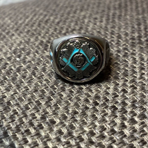 Men's ring like new