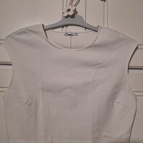 Zara crop top white elastic like new, size L