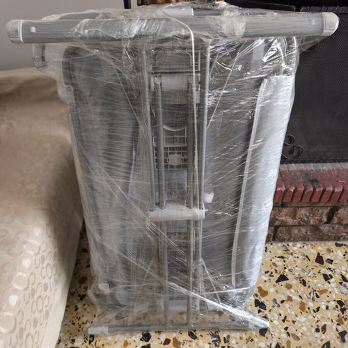 Hauck Face To Me 2 Melange Grey folding playpen with extra coconut mattress