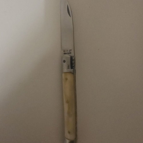 Saint Martin folding knife like new, steel 12c27, horn handle