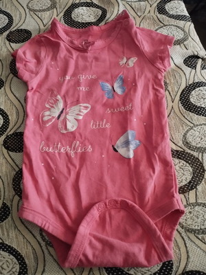 Short baby bodysuit so cute, like new
