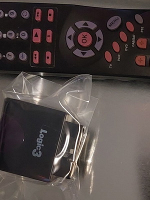 PS2 DVD Remote Logic3 με δέκτη καινούργιο για τηλεχειρισμό 3 συσκευών