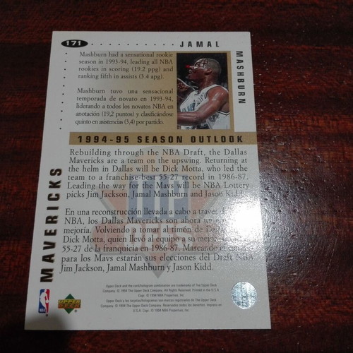 NBA Jamal Mashburn card with gold autograph like new, authentic