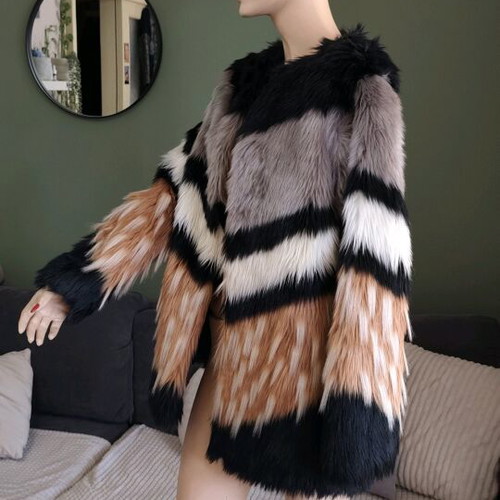 Toi&Moi fur new, multicolored with modern design