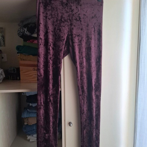 Velvet leggings H&M used in purple shade
