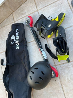 Roller Ski Longway like new with Fischer Speedmax boots, poles, helmet and bag