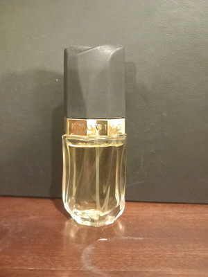 Knowing perfume Estee Lauder 15ml Eau De Parfum like new