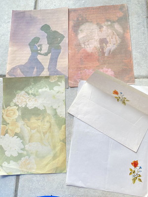Correspondences 1970 like new, full set