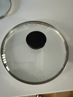Glass lid 26 centimeters like new