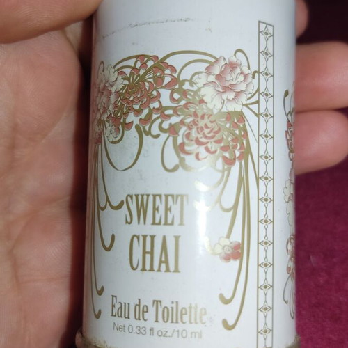 Sweet chai eau de toilette H&M used 10ml