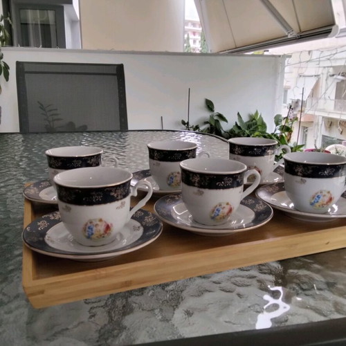 Coffee cups with saucers set of 6 vintage porcelain like new
