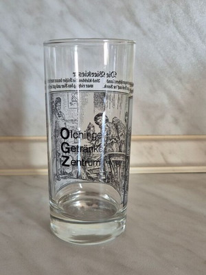 Collectible beer glass with vintage German Die Bierkieser design like new
