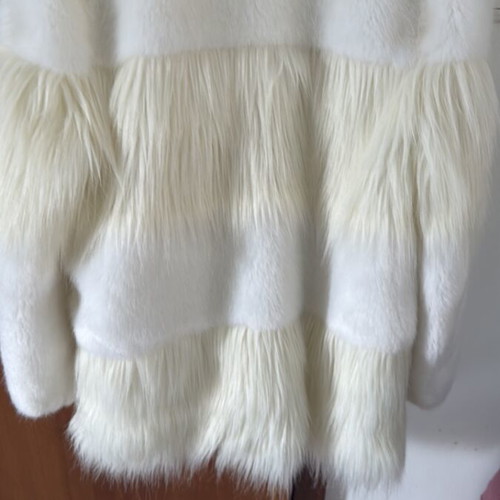 Zara fur like new, medium size, off-white, synthetic
