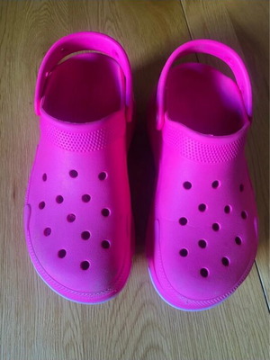 Crocs pink size 41 like new, double deck