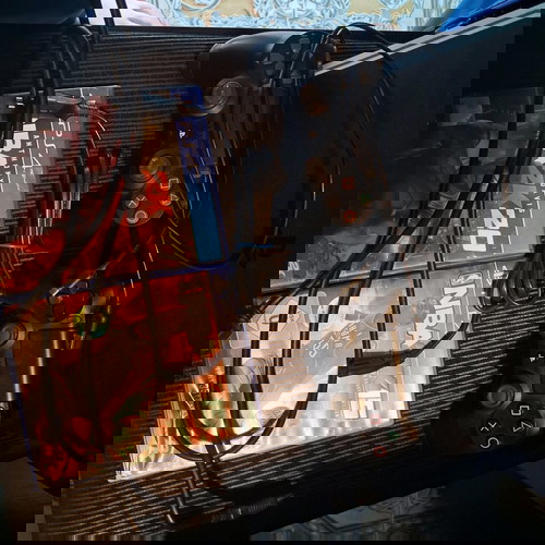 PlayStation 4 (PS4) σαν καινούργιο με 2 τηλεχειριστήρια και 2 παιχνίδια