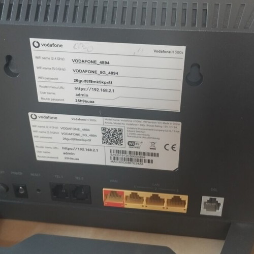 Vodafone H 300 s router with dual-band WiFi 5